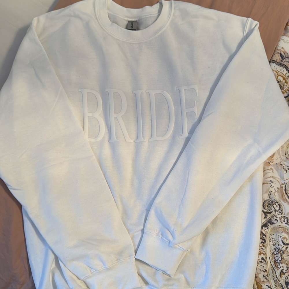 BRIDE SWEATER